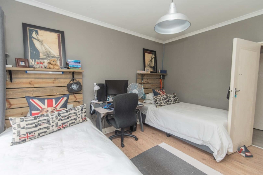 8 Bedroom Property for Sale in Summerstrand Eastern Cape